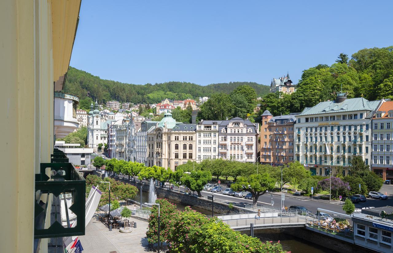 Boutique Hotel Corso Karlovy Vary Bagian luar foto